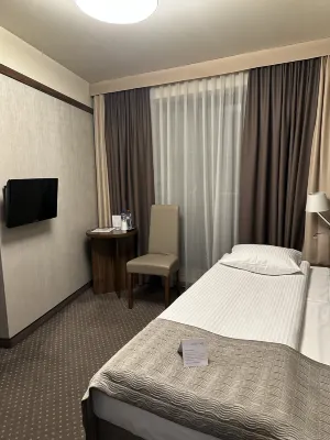 Golden Tulip Krakow City Center Chambres Photos