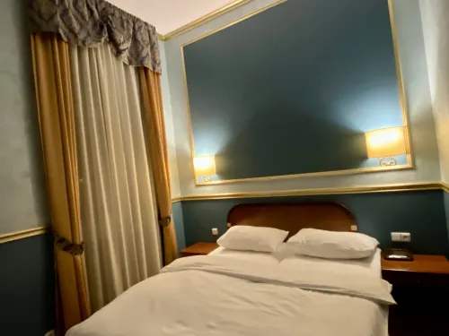 Hotel Kinsky Fountain Rooms Photos
