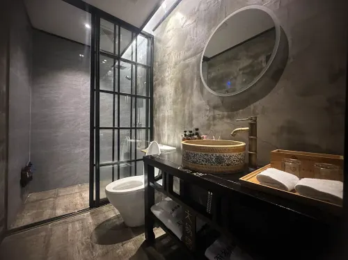 天易居·庭院客棧（蘇州同裡古鎮店） 房間 Photos