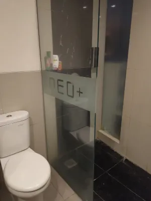 Hotel Neo+ Kebayoran Kamar Photos