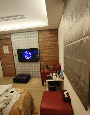 台中愛萊時尚旅館 房間 Photos