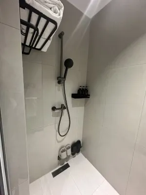 Anya Mantu Hotel Kamar Photos