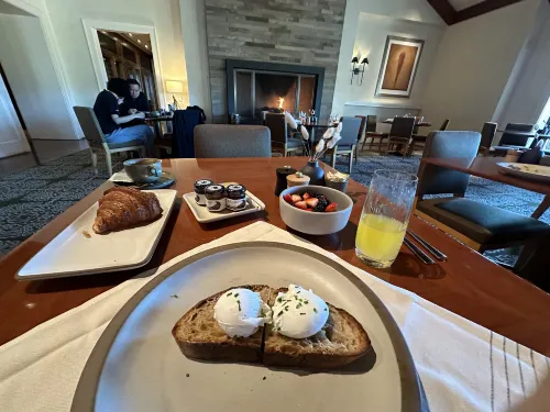 Rosewood Sand Hill Restauration Photos