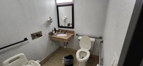 Quality Inn Miami Airport - Doral Rooms Photos