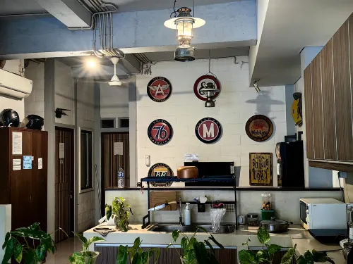 The Packer Lodge Yogyakarta - Hostel Area Publik Photos