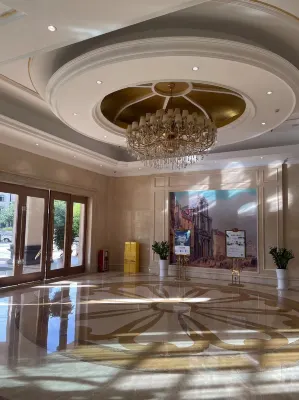 Vienna International Hotel (Guangzhou Xintang High Speed Railway Station Cowboy City Branch) Общественные зоны Photos