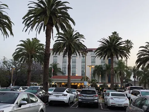 Embassy Suites by Hilton Arcadia-Pasadena Area À proximité de l'hôtel Photos