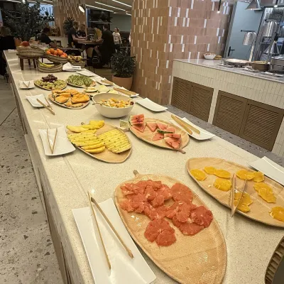 Novotel Valencia Lavant Restauration Photos