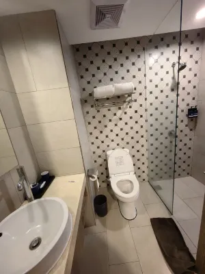 ASTON Inn Pandanaran - Semarang Kamar Photos
