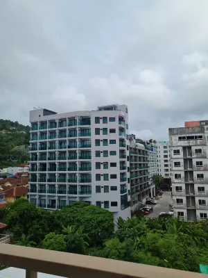 Phoenix Grand Patong Экстерьер Photos