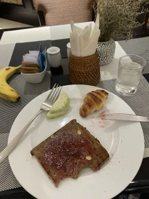 Golden Lotus Luxury Hotel Restauration Photos
