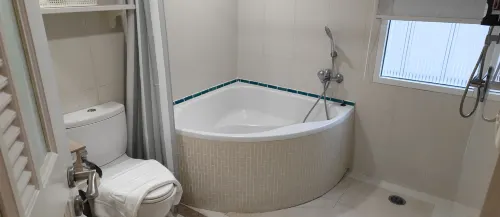 Sabai Sathorn Service Apartment Kamar Photos