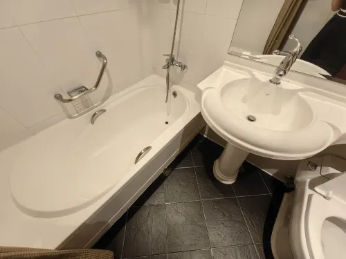 New Chonji Hotel Rooms Photos