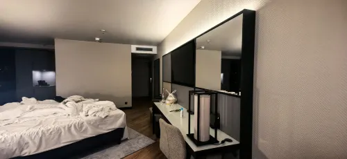 Leonardo Royal Hotel Frankfurt Zimmer Photos
