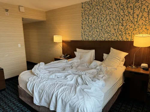 Fairfield Inn & Suites by Marriott Los Angeles LAX/El Segundo Rooms Photos