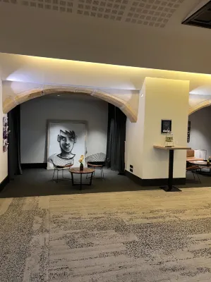 Hôtel Mercure Nancy Centre Stanislas Espaces publics Photos
