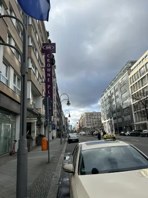 Crowne Plaza Berlin City Centre In der Nähe des Hotels Photos