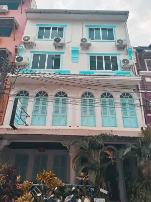Sino House Patong Esterni Photos