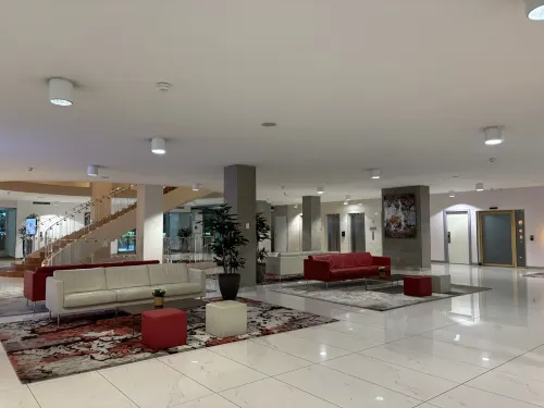 Hilton Geneva Hotel and Conference Centre Aree comuni Photos