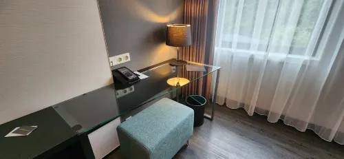 Courtyard Amsterdam Airport Rooms Photos