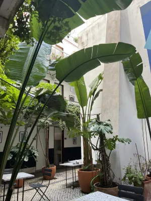 Selina Secret Garden Lisbon Espaces publics Photos