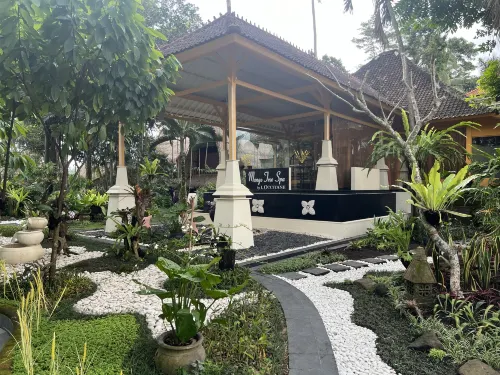 Jungle Retreat by Kupu Kupu Barong Photos