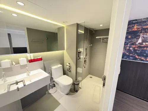 Galleria 12 Sukhumvit Bangkok by Compass Hospitality Camere Photos