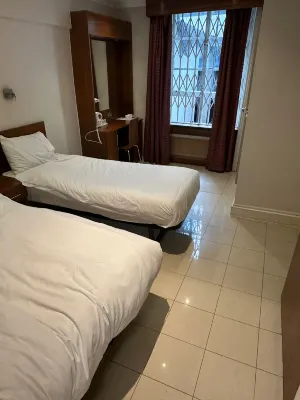 Wedgewood Hotel Rooms Photos