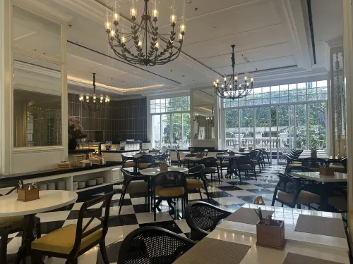 Four Points by Sheraton Bandung Makanan Photos