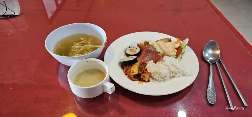 앙헬레스 팔라스호텔 식사 Photos