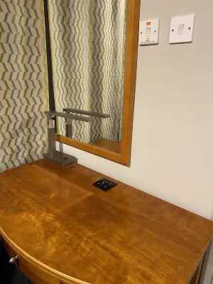 Savoy Park Hotel Apartments Photos