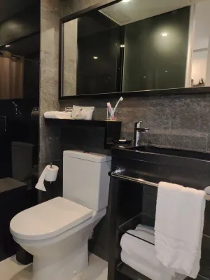 Noble Park Hotel Rooms Photos