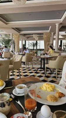 Victoria Jungfrau Grand Hotel and Spa Interlaken Restauration Photos
