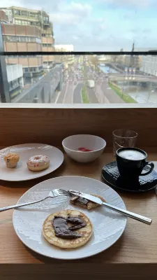 Crowne Plaza Utrecht - Central Station Restauration Photos