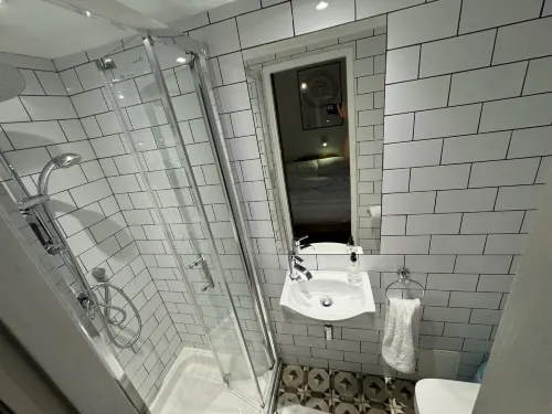 St Athans Hotel Rooms Photos