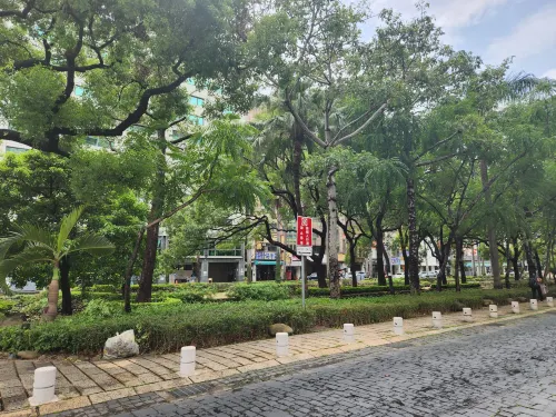 Shin Yuan Park Hotel À proximité de l'hôtel Photos