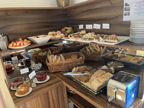 Hotel Superior Prague Питание Photos