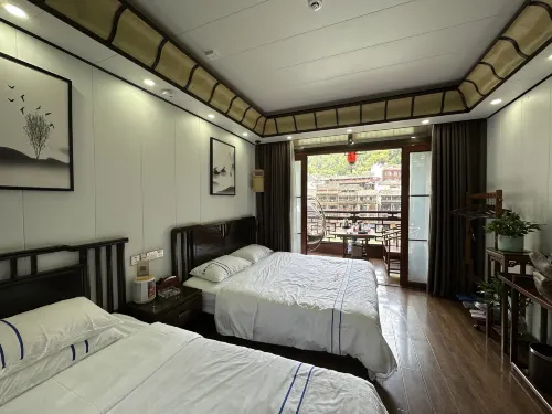 Phoenix flower trail river view Homestay Rooms Photos