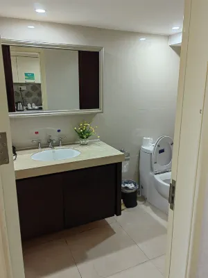 Grandview Golden Palace Waifiden Apartment (Zhengjia Plaza, Tiyu Xilu Station) Camere Photos