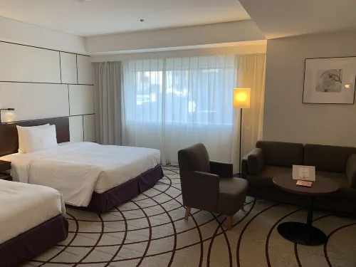 ANA Crowne Plaza Osaka Kamar Photos