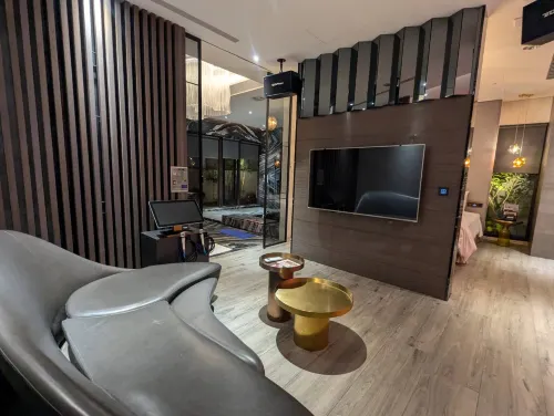 Domo Hotel Photos