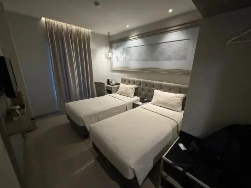 Hotel Savero Style Bogor Kamar Photos