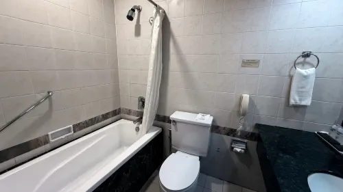Kingwood Hotel Sibu Kamar Photos