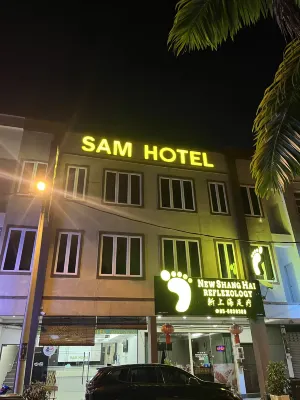 Sam Hotel Exterior Photos