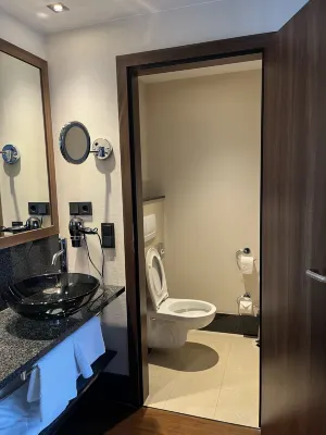 Flemings Hotel Frankfurt Main-Riverside Rooms Photos