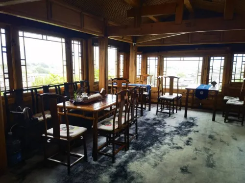 Lijiang Fengyasong Wenjinyuan Chinese Inn · Naxi Guyuan Ristorazione Photos