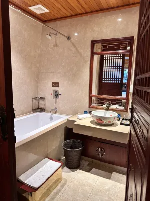 Chong Ning Castle Hotel Chambres Photos