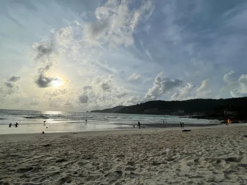 Patong Paragon Resort & Spa Рядом с отелем Photos