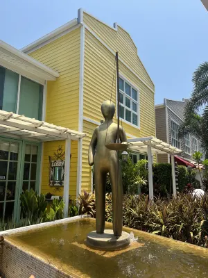 Seaman Resort Exterior Photos