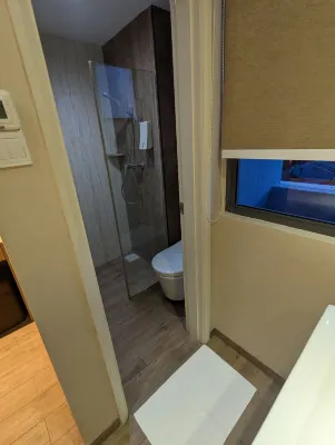 Hotel 81 Premier Star Kamar Photos